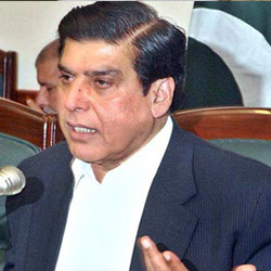 Pakistani PM appears in Supreme Court