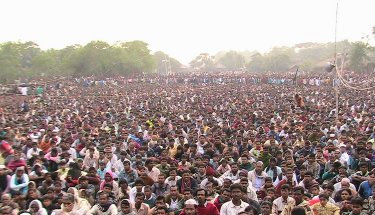 Thousands join Singur march asking for rights