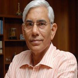 CAG Vinod Rai's profile
