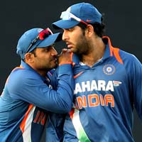 We will probably go in with five bowlers: Dhoni 