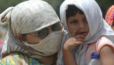 Odisha sizzles as mercury soars above 40 degrees