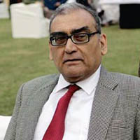  Journalists ATT: Katju demands action against policemen