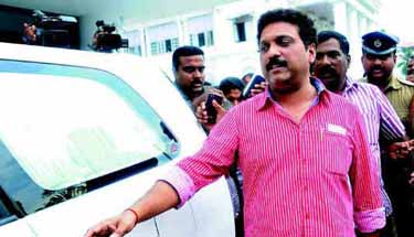 Kerala minister quits over domestic violence 