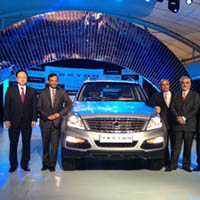 Mahindra launches Rexton at Rs 17.67 lakh