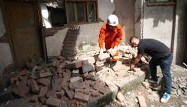 China quake leaves 188 dead, 25 missing 