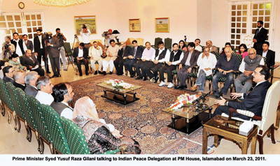 pak-PM-with-Indian-Delegation.jpg